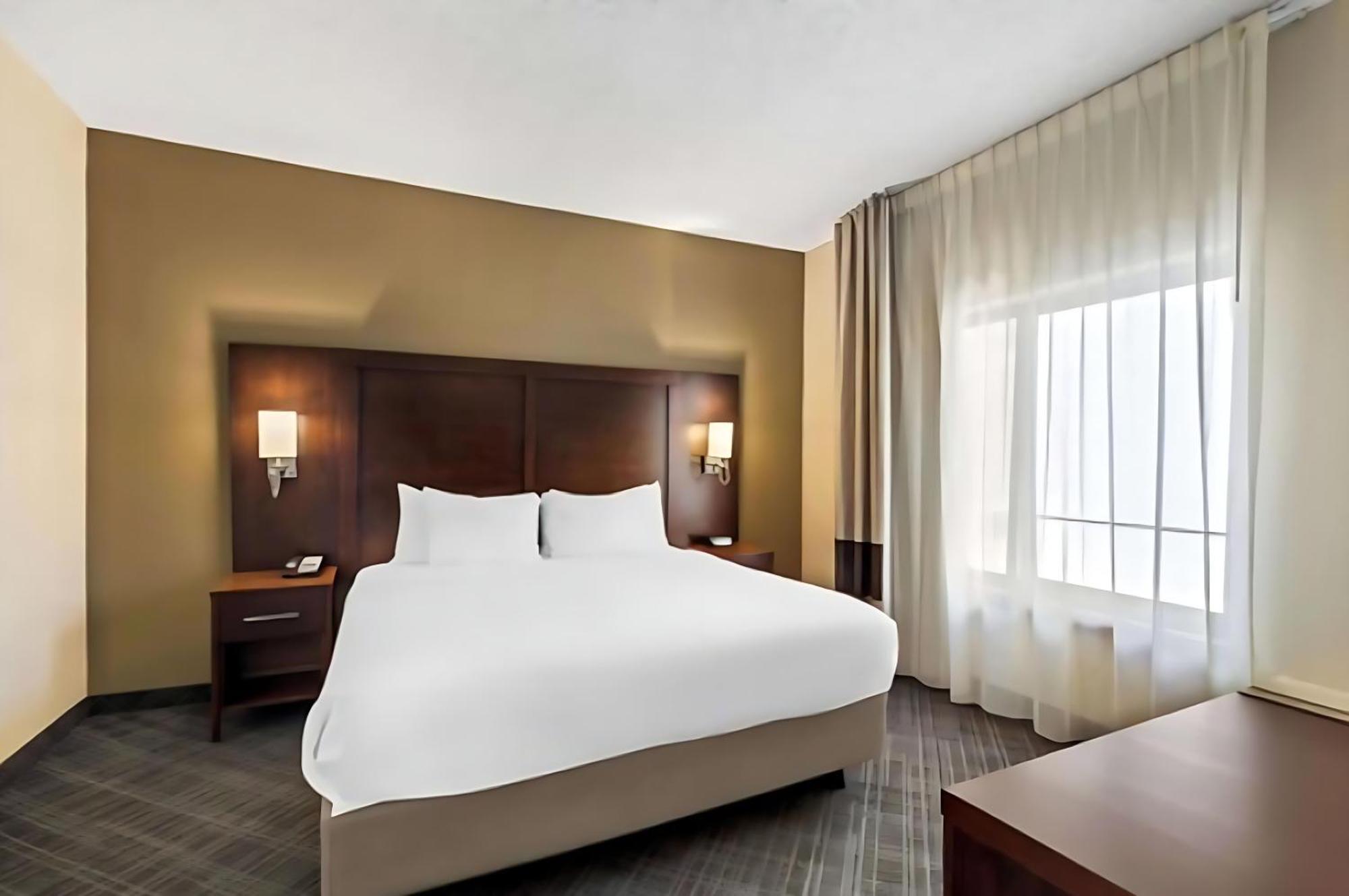 Comfort Inn Roswell-Dunwoody Exterior foto